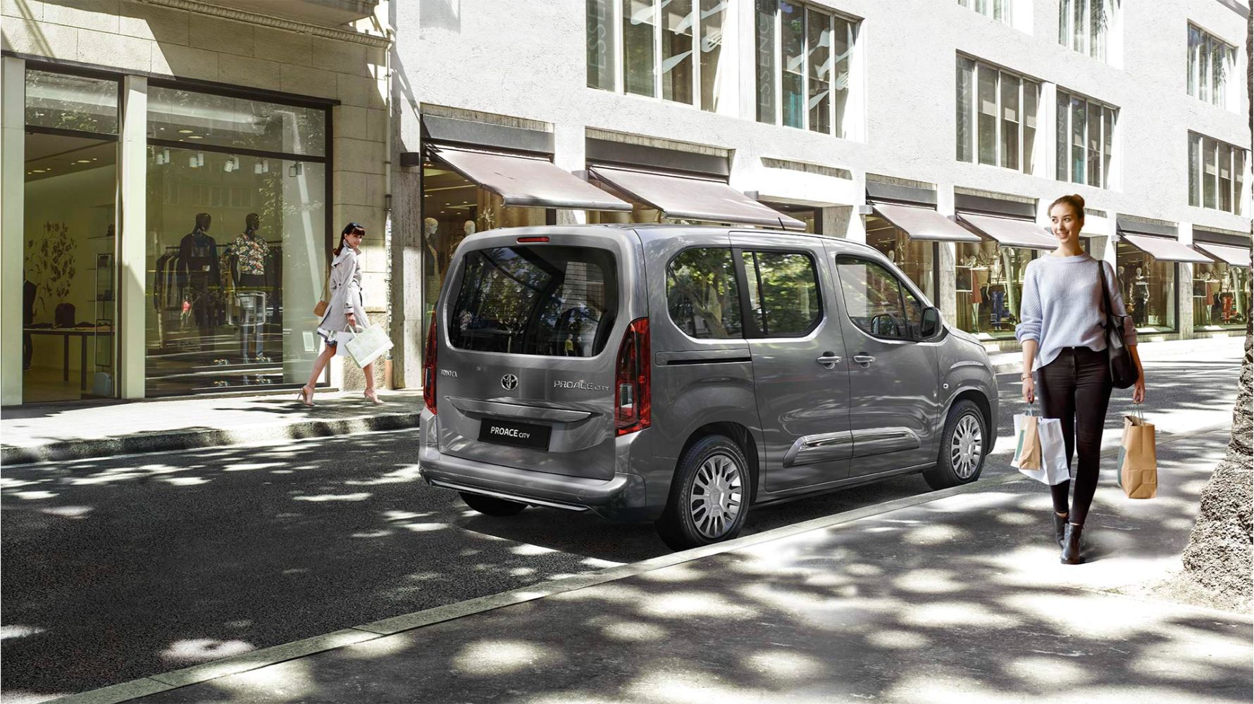 toyota_proace_city_verso_2020_gallery_03_full_tcm_3046_1858772