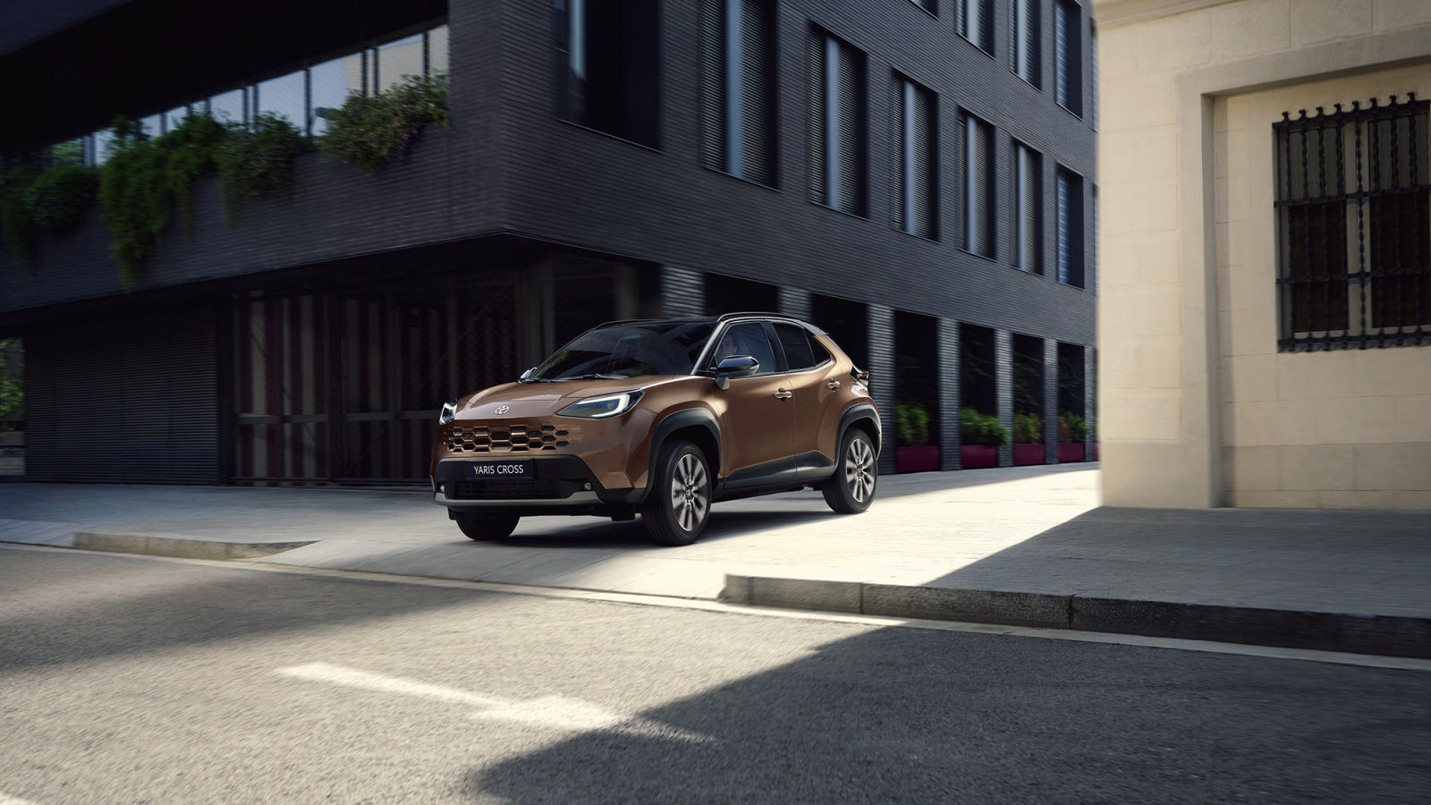 toyota_yaris_cross_2026_launch_hub_res_high_grade_kv_03_1600x900