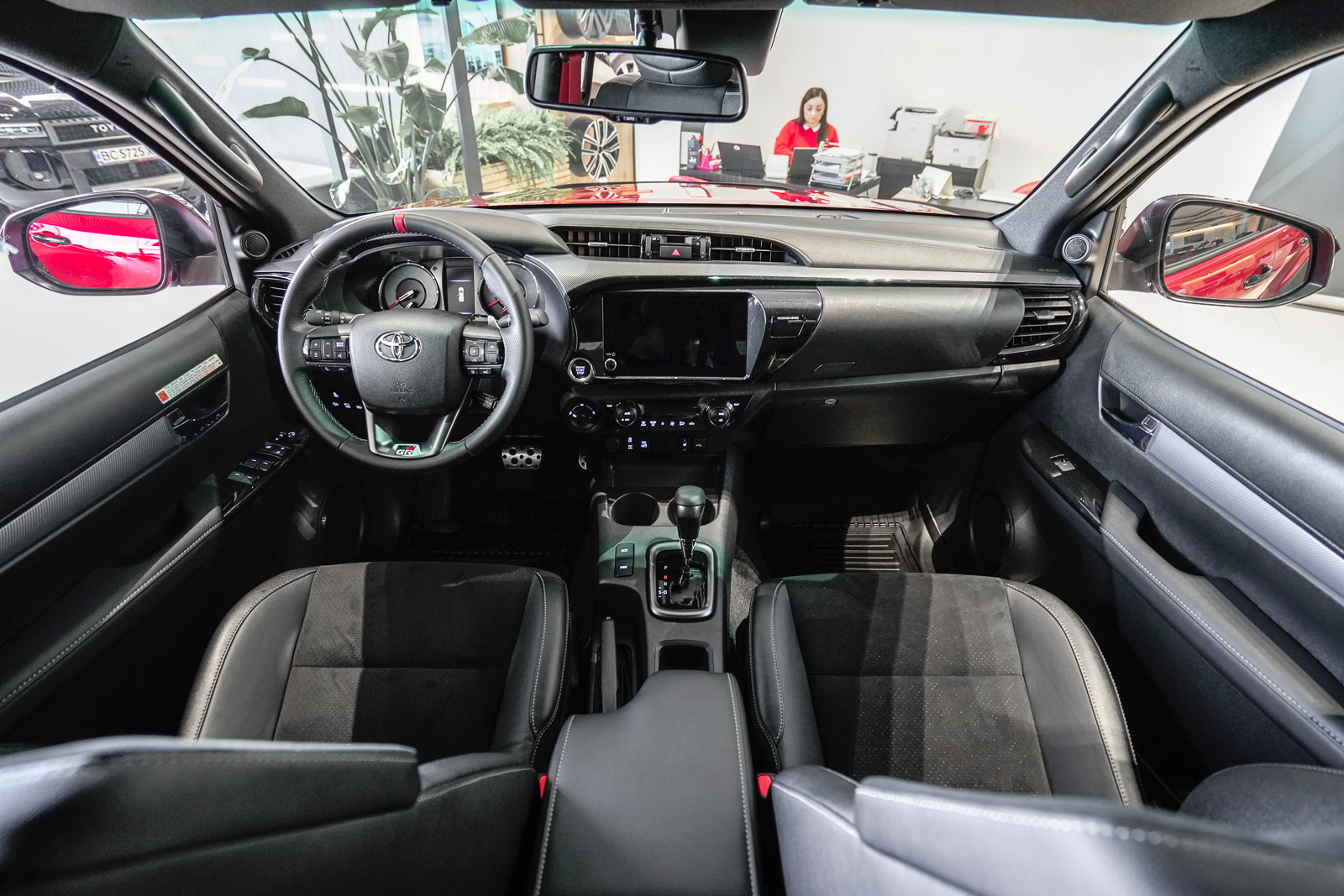 hilux_21112025_dsc0033_1600