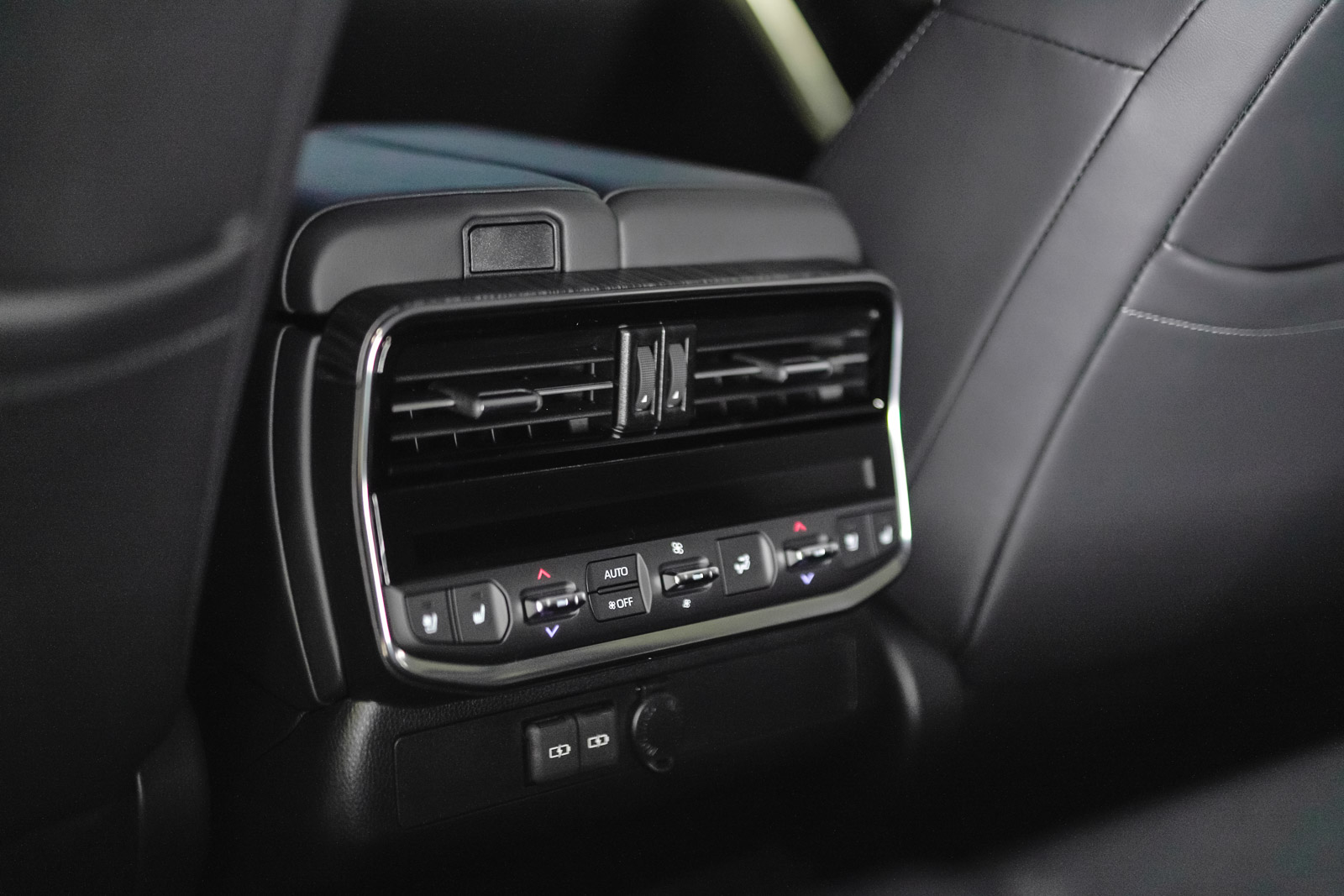 lc300_09122025_dsc0982_1600