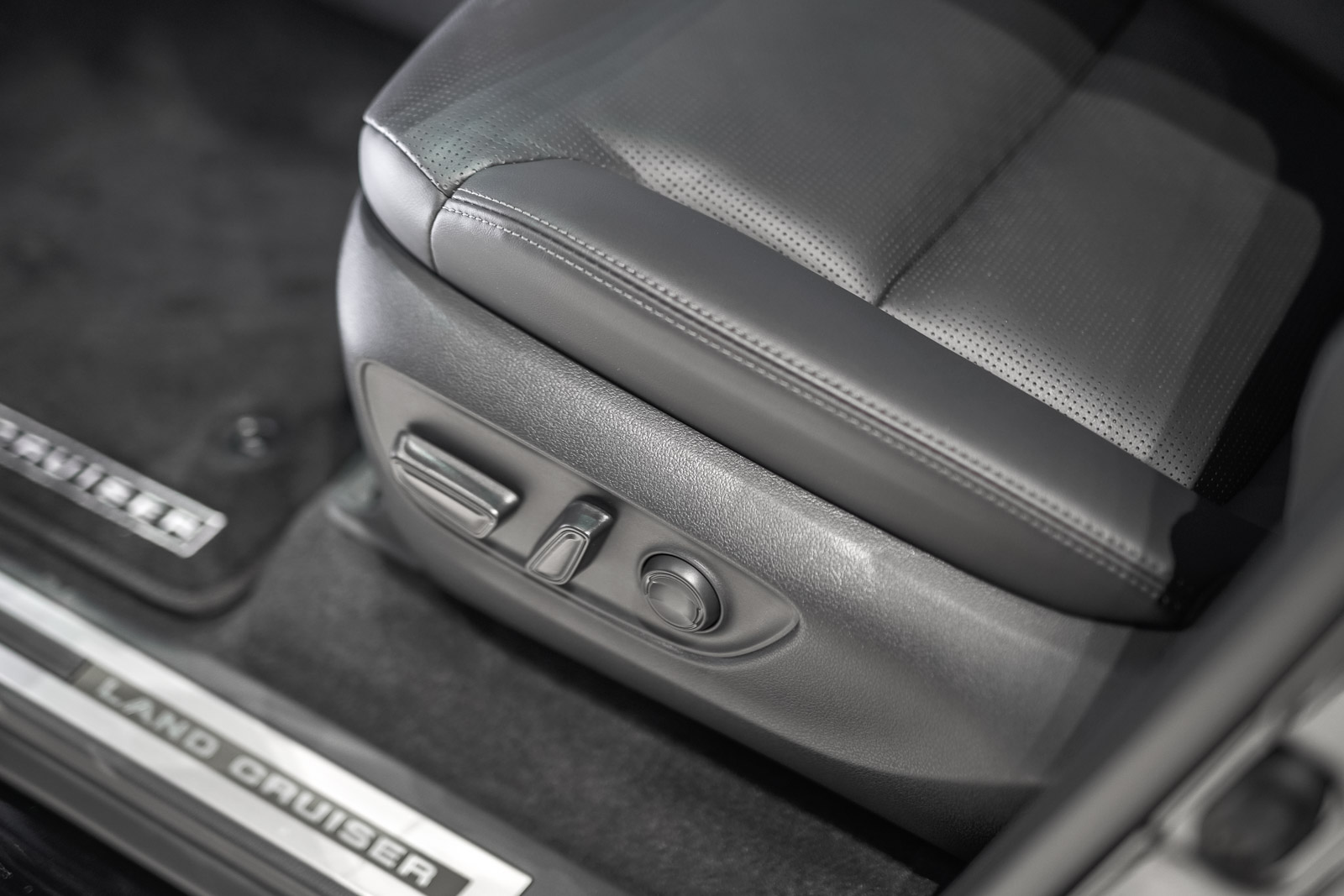 lc300_09122025_dsc0995_1600