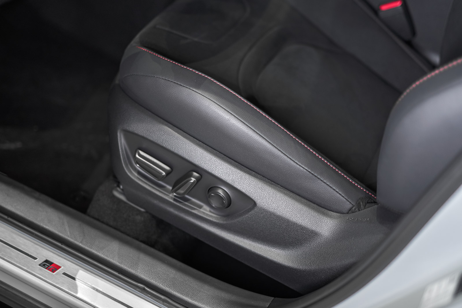 c_hr_09122025_dsc1075_1600_70