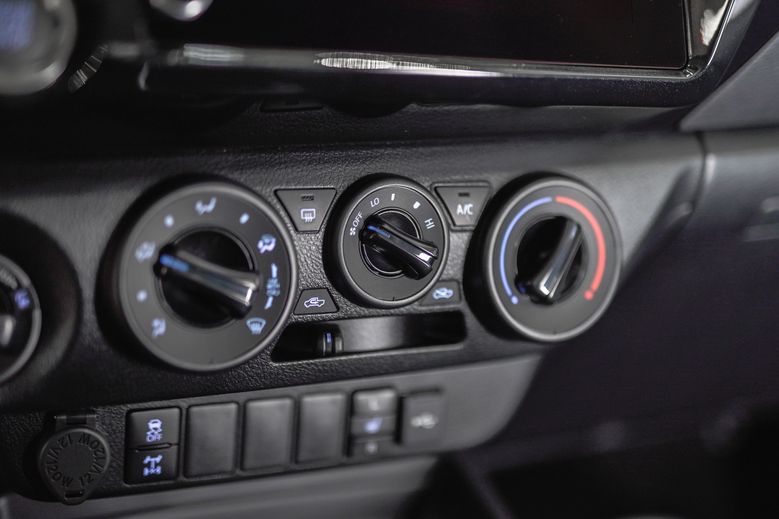 hilux_22122025_dsc1542_1600_70